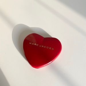 Marc Jacobs Heart Compact